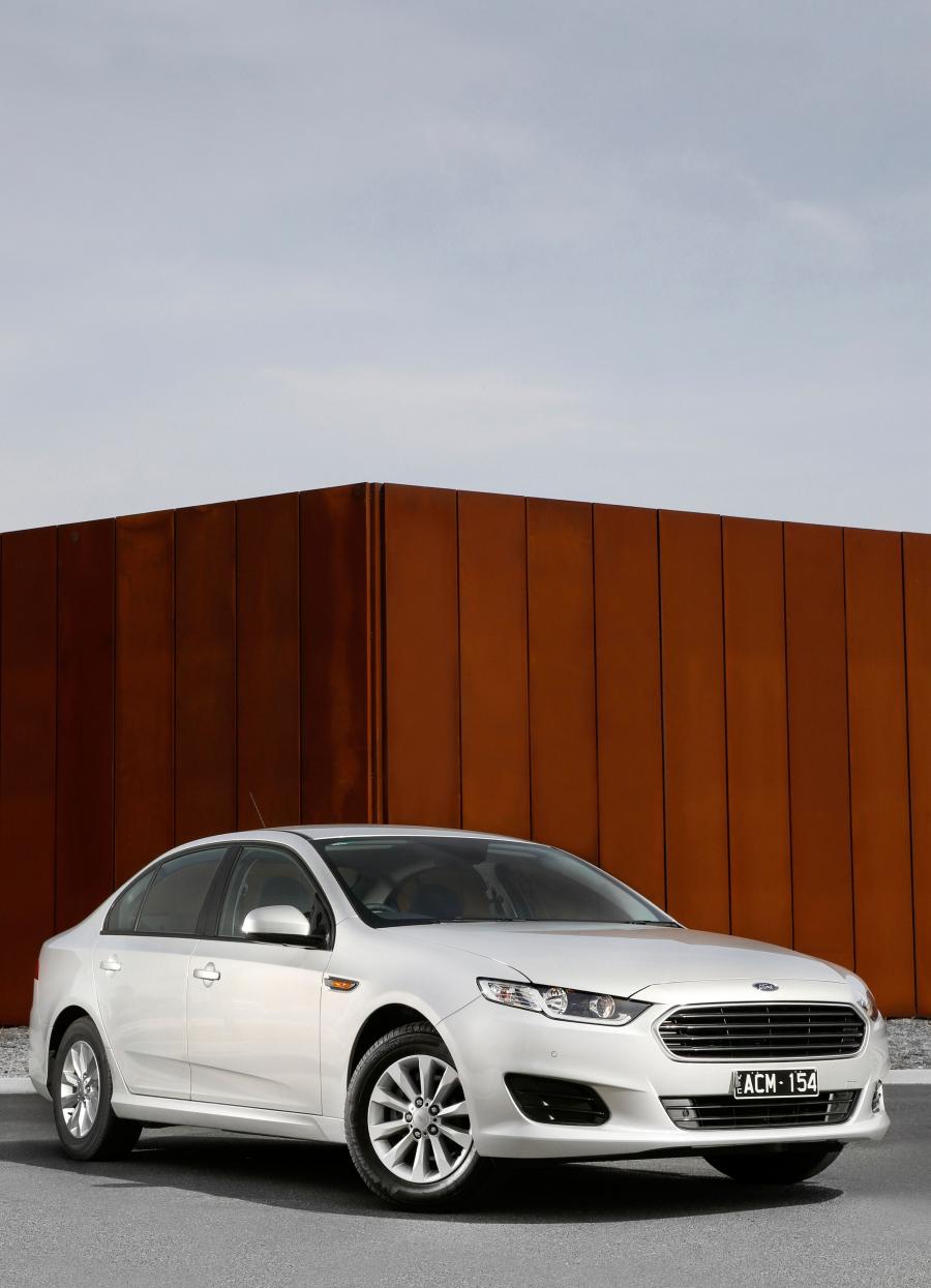  Ford Falcon 2014 года  (фото 4 из 11)